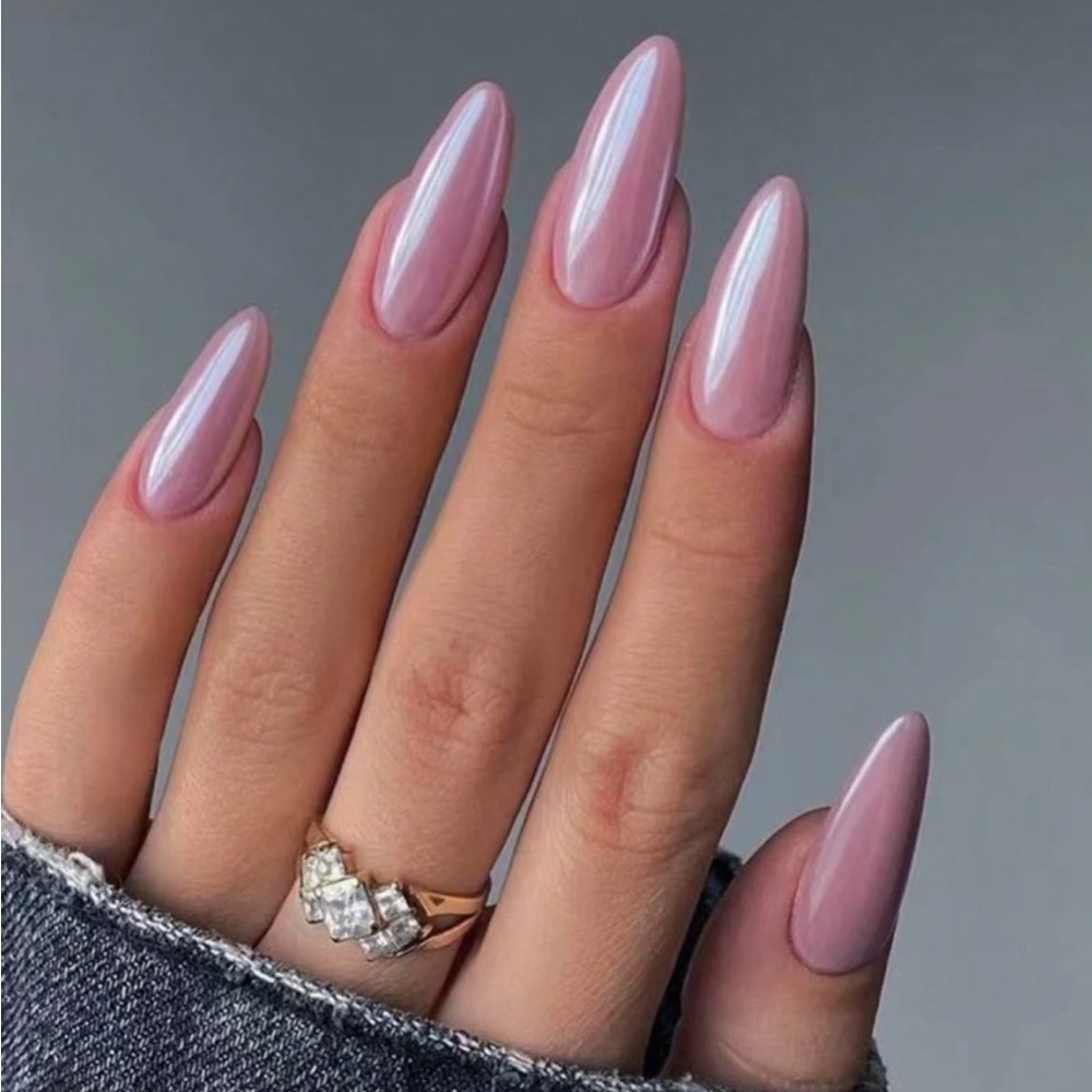 24pc Nail Set 💅 - Picture 1 of 4